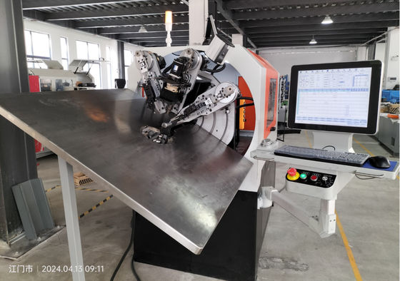 Máy tạo lò xo CNC đa chức năng 0,3 - 2,5mm