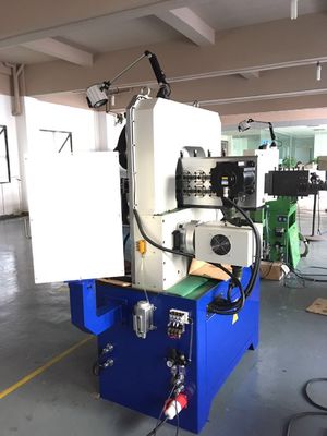 Máy tạo hình dây CNC ba trục 0,8 - 4,0mm với hệ thống truyền động cam 60RPM