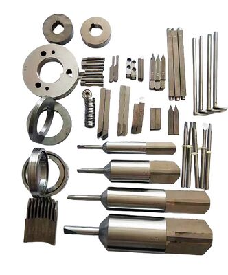12-14 Trục Máy sản xuất lò xo CNC tự động 1 đến 4mm Hệ thống cuộn