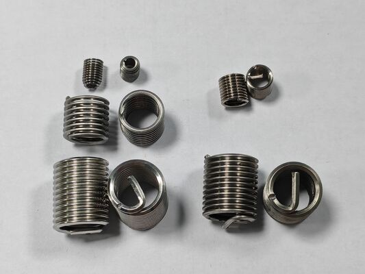 Máy cuộn dây CNC tự động M4-M16 Máy cuộn dây xuân với Máy chế tạo tay áo động cơ