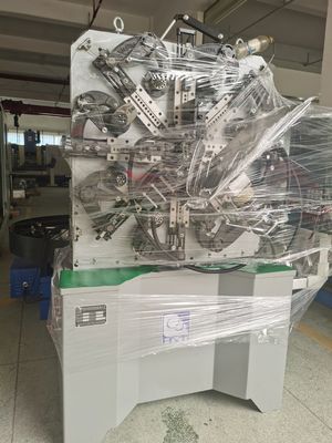 Máy tạo hình lò xo CNC 5,5KW Tay tùy chọn và hệ thống trang trí 200kg